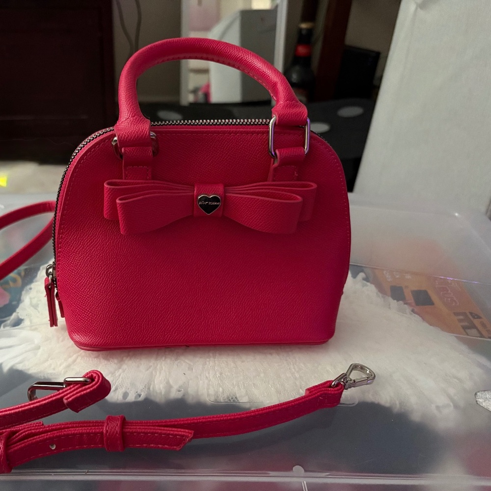 Ultra cute Betsey Johnson bag